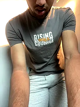 cutekaran online show from October 27, 2025, 5:14 pm