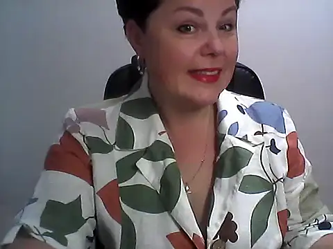 Snapshot of EllaLove2277 chatting on October 11, 2025, 1:12 pm EllaLove2277 online show from October 11, 2025, 1:12 pm