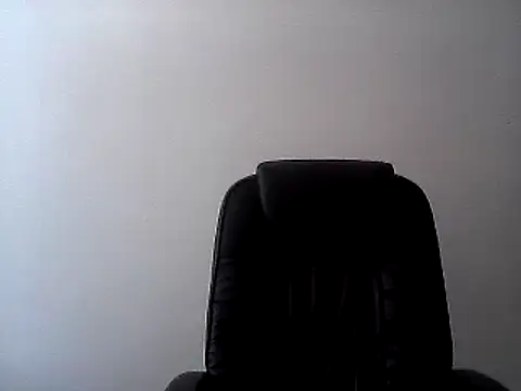 Snapshot of EllaLove2277 chatting on September 22, 2025, 11:05 am EllaLove2277 online show from September 22, 2025, 11:05 am