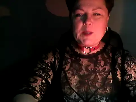 Snapshot of EllaLove2277 chatting on October 5, 2025, 4:20 pm EllaLove2277 online show from October 5, 2025, 4:20 pm