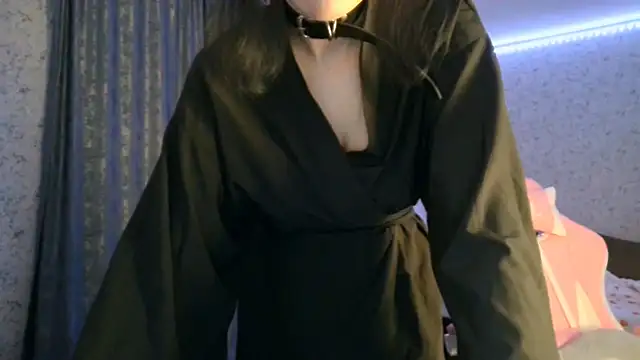 Snapshot of KeicyKlark chatting on October 20, 2025, 6:19 pm KeicyKlark online show from October 20, 2025, 6:19 pm