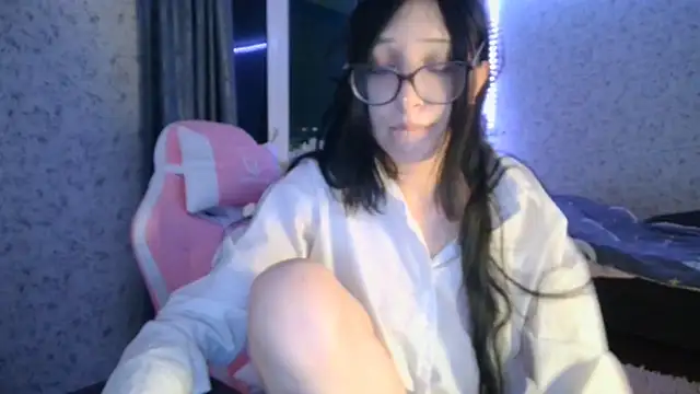 Snapshot of KeicyKlark chatting on October 10, 2025, 6:09 pm KeicyKlark online show from October 10, 2025, 6:09 pm