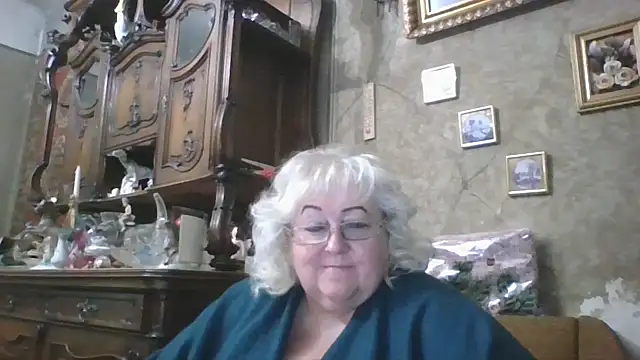 Snapshot of Lala-Love56 chatting on September 22, 2025, 5:08 pm Lala-Love56 online show from September 22, 2025, 5:08 pm