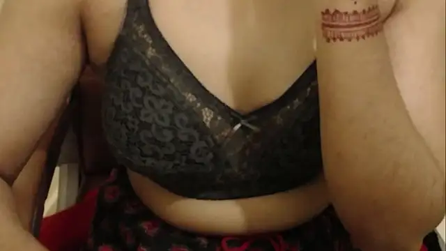 erotic indiancam online show from December 23, 2025, 8:57 am