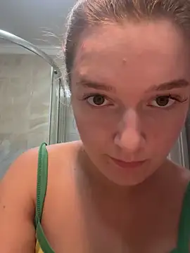 Snapshot of Bellatrisssaa chatting on September 23, 2025, 8:10 am Bellatrisssaa online show from September 23, 2025, 8:10 am