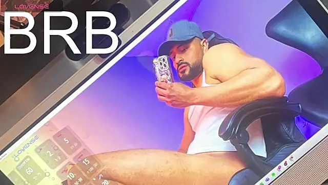 Snapshot of Gael_Meneses chatting on October 3, 2025, 11:12 am Gael Meneses online show from October 3, 2025, 11:12 am