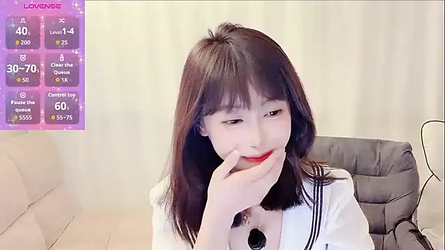 yuanbao a online show from February 24, 2026, 12:17 pm