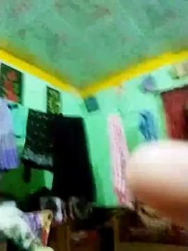 Snapshot of tanha-01 chatting on October 10, 2025, 3:57 pm tanha-01 online show from October 10, 2025, 3:57 pm