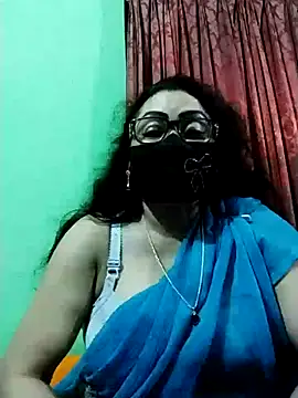 Snapshot of tanha-01 chatting on October 11, 2025, 5:36 pm tanha-01 online show from October 11, 2025, 5:36 pm