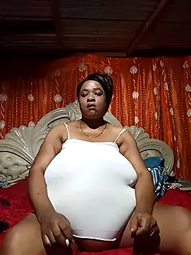 Snapshot of BUSTY_QUEEEN chatting on October 22, 2025, 6:51 pm BUSTY QUEEEN online show from October 22, 2025, 6:51 pm