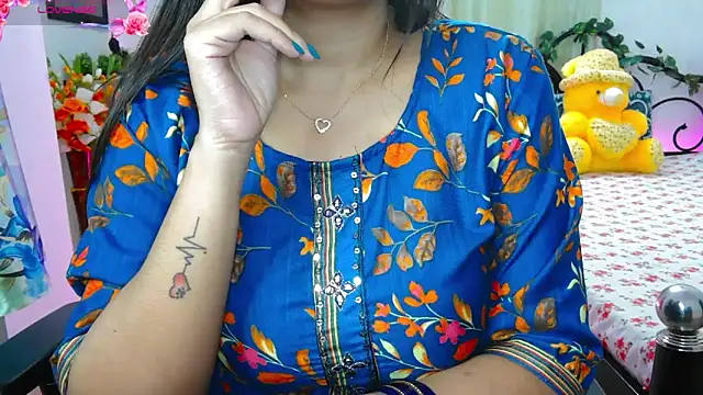 WildDimpi 0 online show from October 8, 2025, 12:01 am