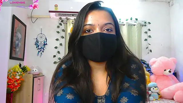 WildDimpi 0 online show from May 8, 2026, 5:39 pm