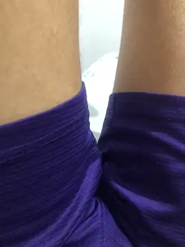 Snapshot of elpeluchenegroxxx3 chatting on February 23, 2026, 3:41 am elpeluchenegroxxx3 online show from February 23, 2026, 3:41 am