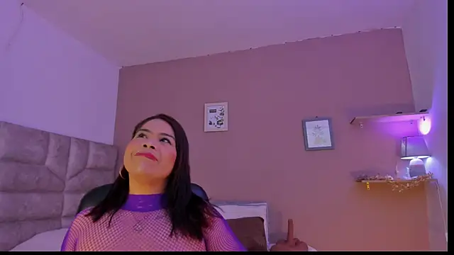 Snapshot of roselyn_caprice chatting on September 24, 2025, 9:38 am roselyn caprice online show from September 24, 2025, 9:38 am