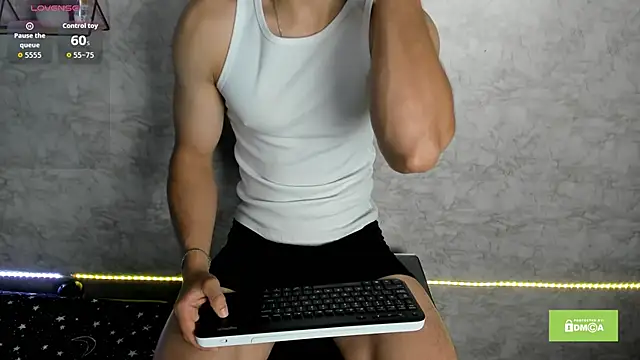 alex cumfit1 online show from October 20, 2025, 12:06 pm