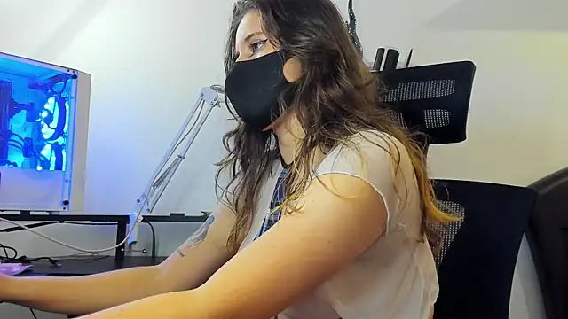 Rosebunny1 online show from September 15, 2025, 12:11 am