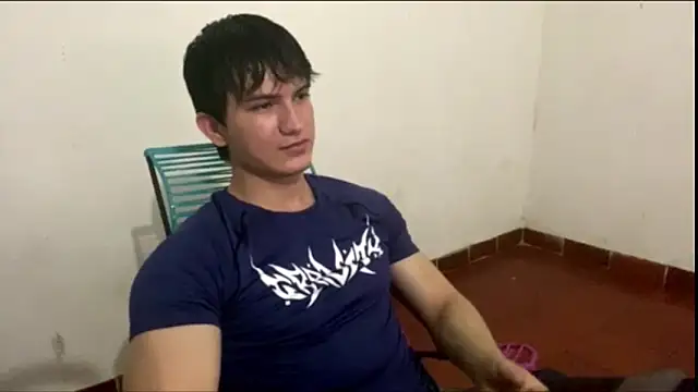 Snapshot of ErickWalton chatting on September 22, 2025, 5:24 am ErickWalton online show from September 22, 2025, 5:24 am