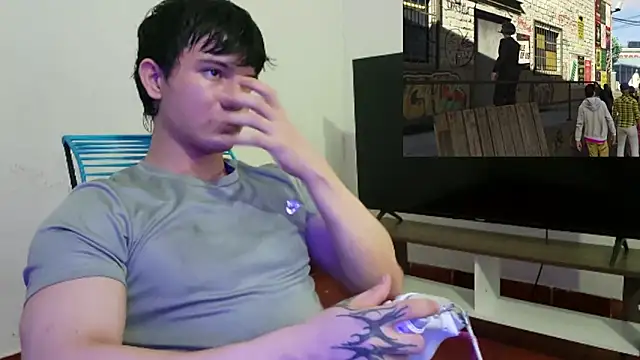 ErickWalton online show from December 17, 2025, 5:23 am