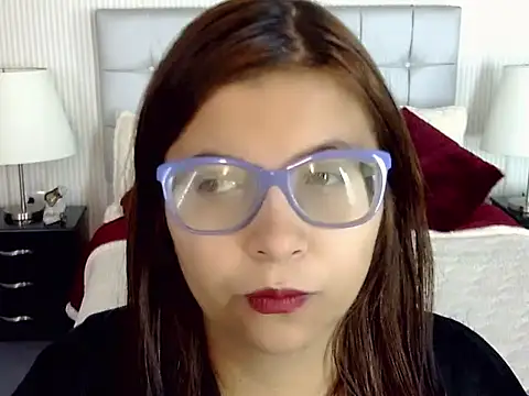 Amber Rouge  online show from September 23, 2025, 12:01 pm