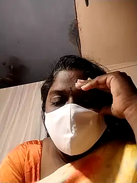 Snapshot of Angel_6531 chatting on February 14, 2026, 7:03 pm Angel 6531 online show from February 14, 2026, 7:03 pm