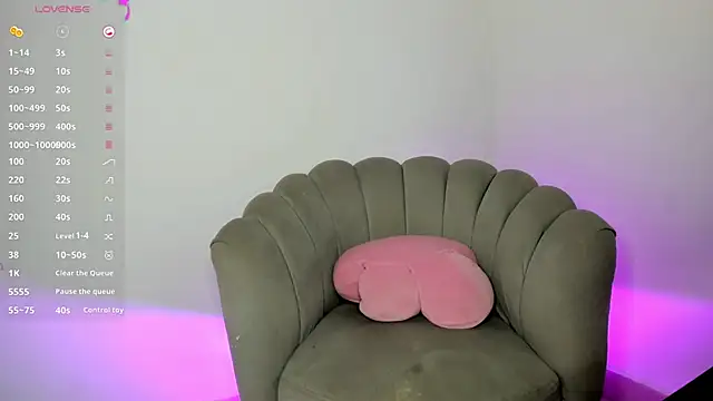 Samira hatem online show from October 11, 2025, 2:40 pm