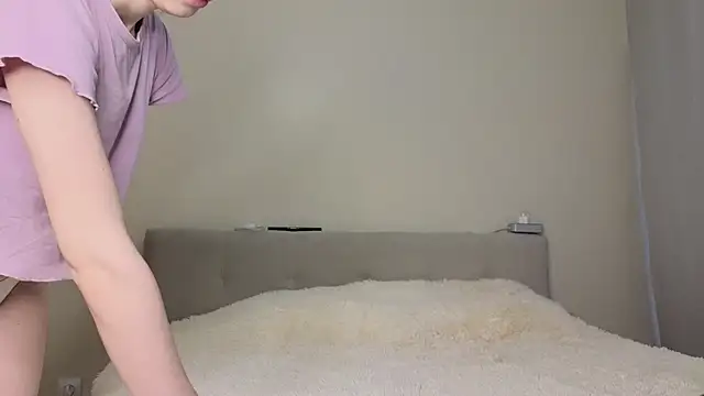 Annabel theMoon online show from March 24, 2026, 4:12 am