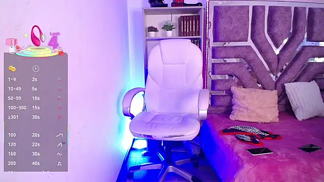 Snapshot of Eva_Walker_ chatting on October 9, 2025, 6:03 am Eva Walker  online show from October 9, 2025, 6:03 am