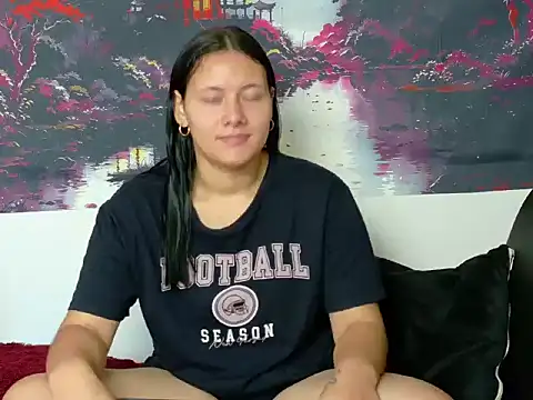 yetza camila online show from September 11, 2025, 11:32 am