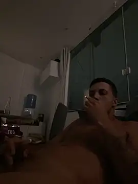 Snapshot of Hazetlb22 chatting on October 10, 2025, 5:52 am Hazetlb22 online show from October 10, 2025, 5:52 am