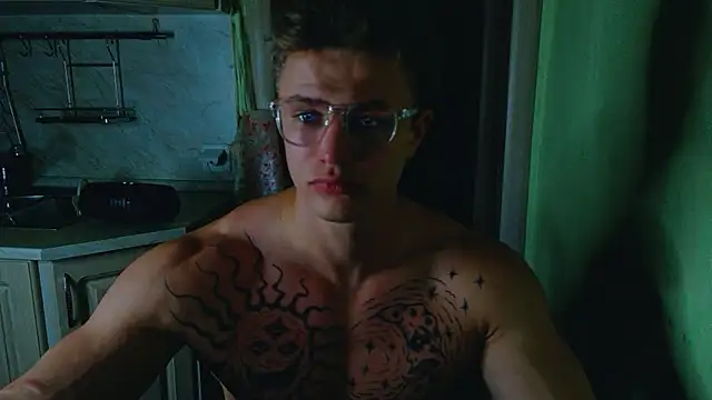 Snapshot of James__Noah chatting on September 29, 2025, 8:58 pm James Noah online show from September 29, 2025, 8:58 pm