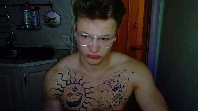 Snapshot of James__Noah chatting on September 25, 2025, 9:10 pm James Noah online show from September 25, 2025, 9:10 pm