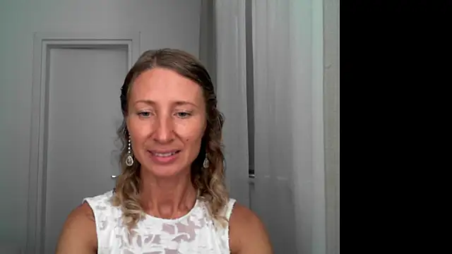 Snapshot of Paevoa chatting on September 30, 2025, 9:04 am Paevoa online show from September 30, 2025, 9:04 am