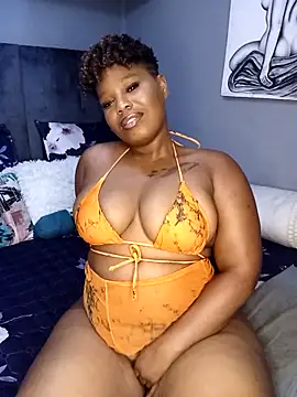 ThickAmy online show from November 7, 2025, 1:48 pm