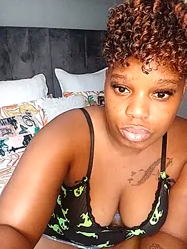 ThickAmy online show from November 9, 2025, 8:18 am