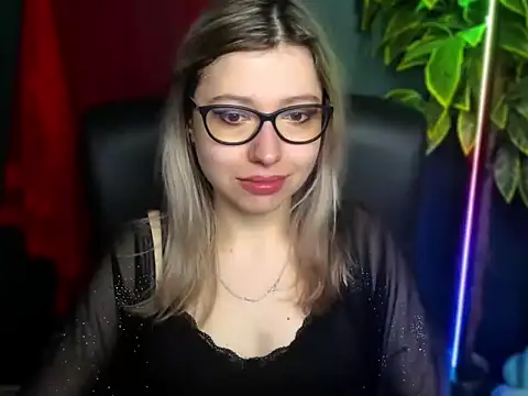 loveHeidi online show from March 31, 2026, 4:25 am