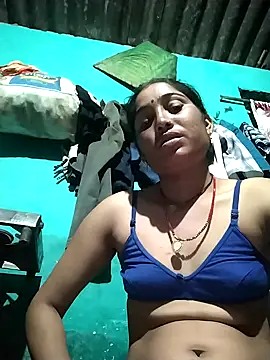 Hot cupal online show from September 30, 2025, 10:05 pm