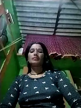 Monika cut online show from October 9, 2025, 3:56 pm