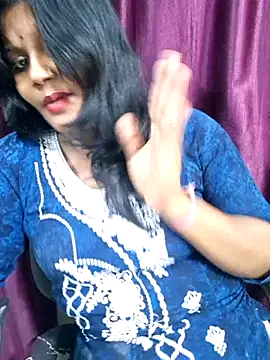 Rashmi Pathak online show from October 1, 2025, 3:38 pm