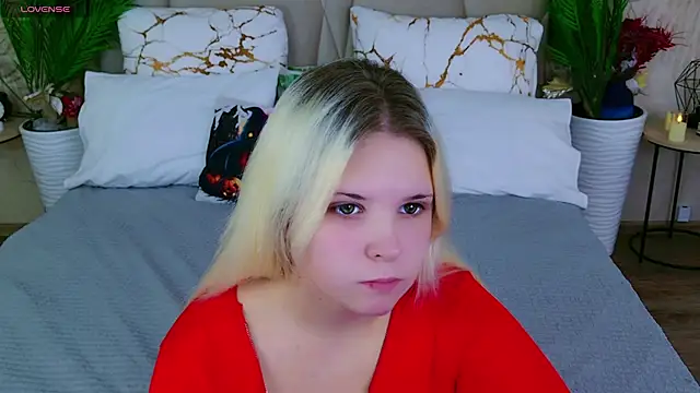 EmillyRogers online show from October 23, 2025, 6:45 am