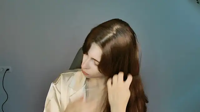 Snapshot of Yoka_paradoXXX chatting on September 12, 2025, 5:07 am Yoka paradoXXX online show from September 12, 2025, 5:07 am