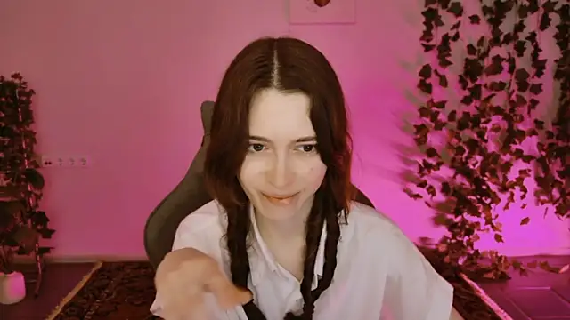 Yoka paradoXXX online show from January 8, 2026, 9:15 am