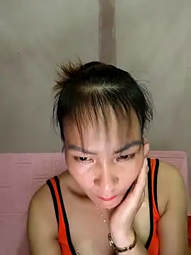 Snapshot of Yumyum_kiw chatting on September 19, 2025, 4:49 am Yumyum kiw online show from September 19, 2025, 4:49 am