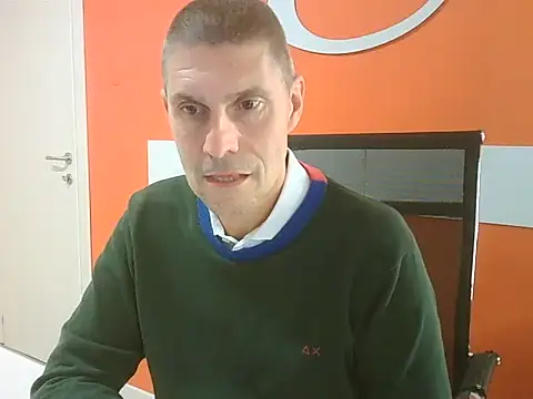 max79ve31 online show from October 10, 2025, 12:28 pm