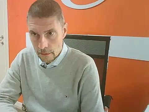 max79ve31 online show from October 8, 2025, 11:45 am