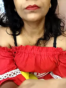 Snapshot of Marathi_rani2 chatting on October 13, 2025, 9:33 am Marathi rani2 online show from October 13, 2025, 9:33 am