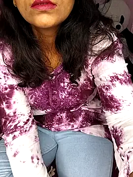 Snapshot of Marathi_rani2 chatting on September 13, 2025, 6:24 am Marathi rani2 online show from September 13, 2025, 6:24 am