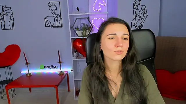 lia sunset online show from September 24, 2025, 12:44 pm