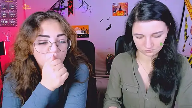 lia sunset online show from October 30, 2025, 6:44 am