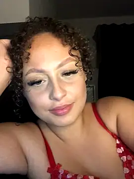 Snapshot of Welsh_Maya19X chatting on September 17, 2025, 8:33 pm Welsh Maya19X online show from September 17, 2025, 8:33 pm