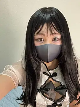 nayuta 777  online show from September 25, 2025, 11:33 pm